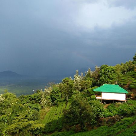 Vythiri Hills Hotel Exterior foto